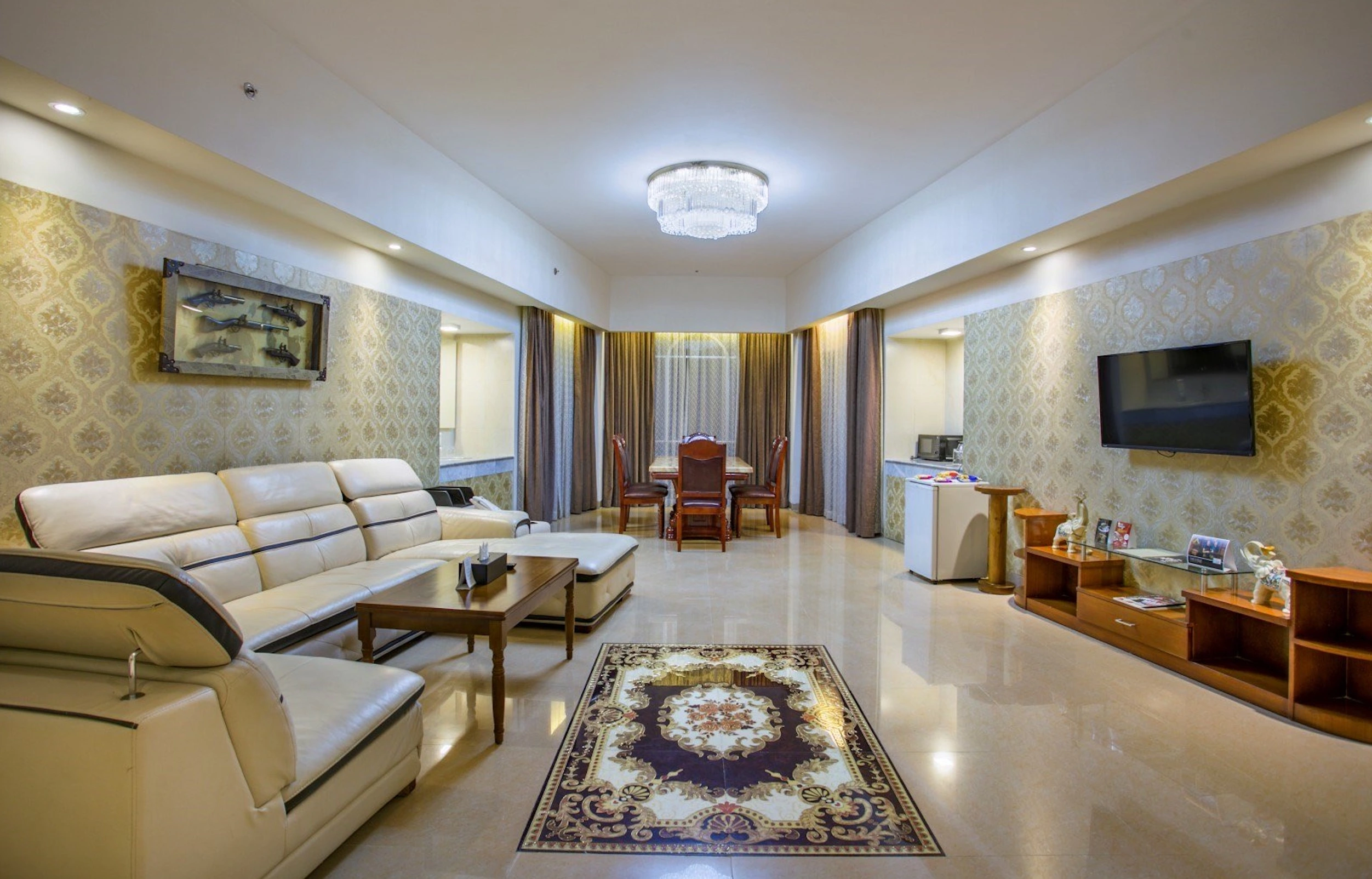 Presidential Suite at Sea Pearl
